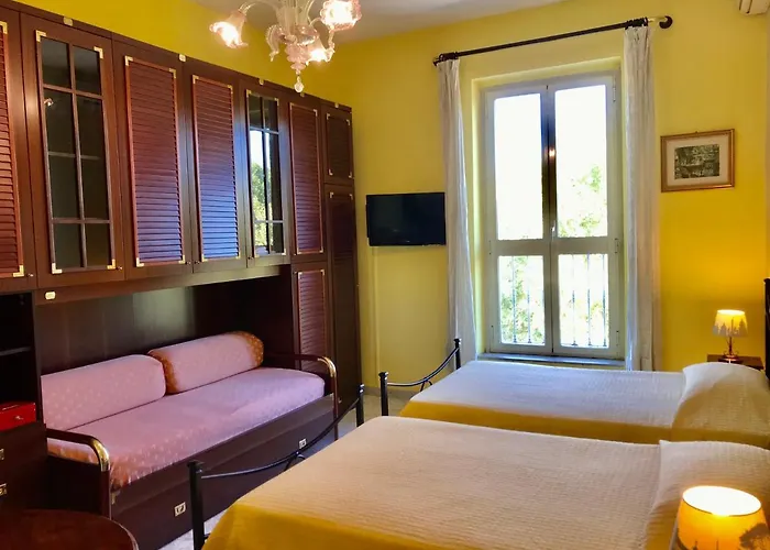 Il Tesoro 4* Rome
